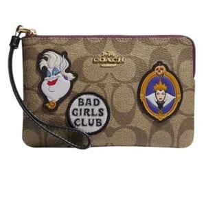 Disney x Coach Villains Bad Girls Club Leather Wristlet Ursula Evil Queen